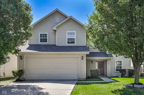 963 Retford Dr, Westfield, IN 46074