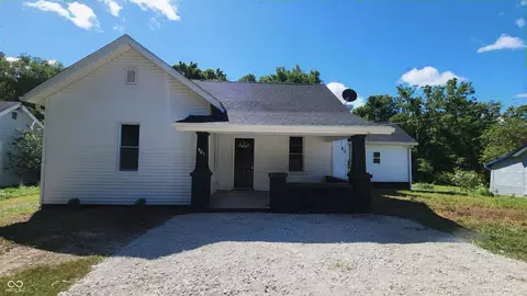 501 E Main St, Waveland, IN 47989