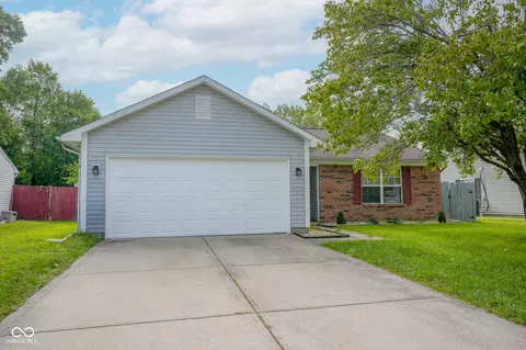6485 Hazelhatch Dr, Indianapolis, IN 46268