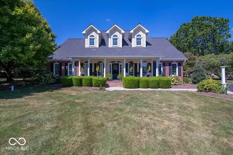6404 Briarway Ct, Mccordsville, IN 46055