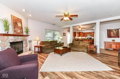 8221 S Evening Dr, Pendleton, IN 46064 photo 9