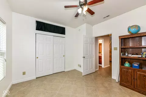 8221 S Evening Dr, Pendleton, IN 46064 photo 15