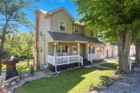 8562 S Pleasure Valley Rd, Waldron, IN 46182