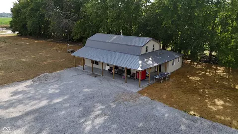 14750 W Blake Rd, Deputy, IN 47230
