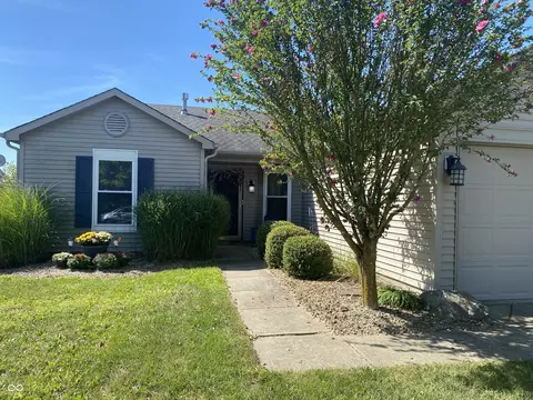 6865 W Philadelphia Dr, Mccordsville, IN 46055