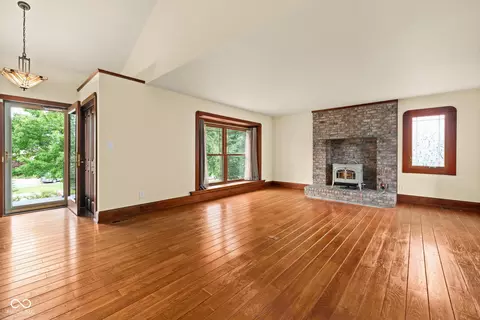 Living - 1839 Raccoon Way, Pendleton, IN 46064 photo 1 of 5