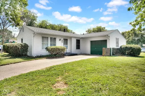 4713 Eastgate Dr, Columbus, IN 47203