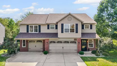 1595 Turning Leaf Dr, Franklin, IN 46131