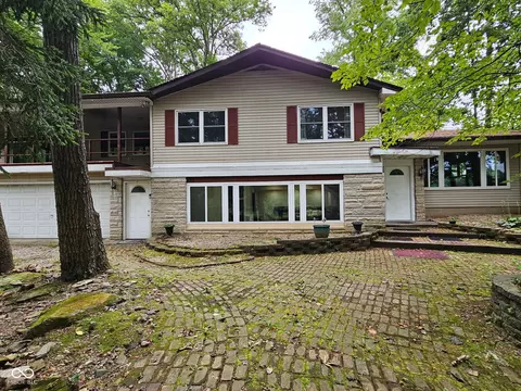 9509 Baysinger Dr, Brazil, IN 47834
