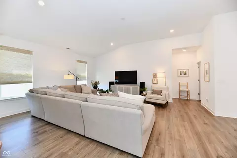 Living - 9835 Bryce Blvd, Pendleton, IN 46064 photo 1 of 3