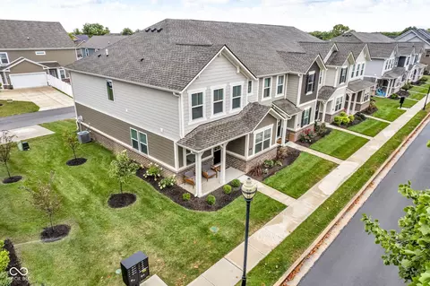 7215 Governors Row, Avon, IN 46123