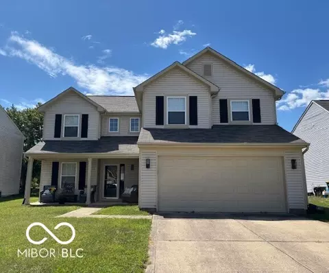 5868 Gadsen Dr, Plainfield, IN 46168