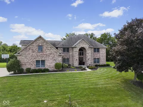 97 Oak Tree Dr, Brownsburg, IN 46112