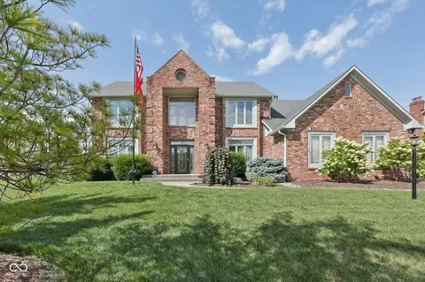 1816 Spruce Dr, Carmel, IN 46033