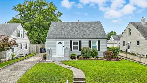 3021 Fairview St, Anderson, IN 46016