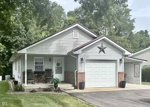 212 Olive Ct, Rockville, IN 47872