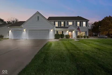 10863 Parrot Ct, Fishers, IN 46037
