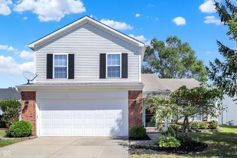 8637 Ennis Dr, Indianapolis, IN 46237