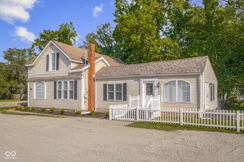 5974 S Jonesville Rd, Columbus, IN 47201