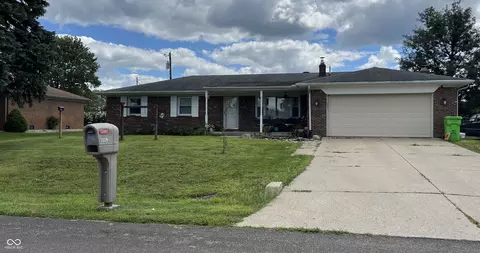 2229 E Cadillac Dr, Crawfordsville, IN 47933