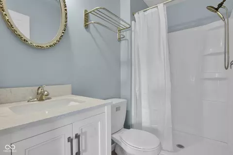 Bath - 8245 Devon Ave, Indianapolis, IN 46239 photo 4 of 4