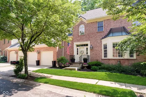 13559 Kensington Pl, Carmel, IN 46032