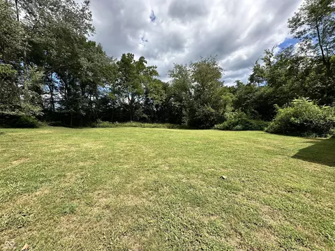 1580 Country Club Rd, Martinsville, IN 46151