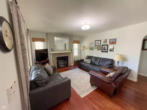 Living - 303 Duffey St, Plainfield, IN 46168 photo 1 of 1
