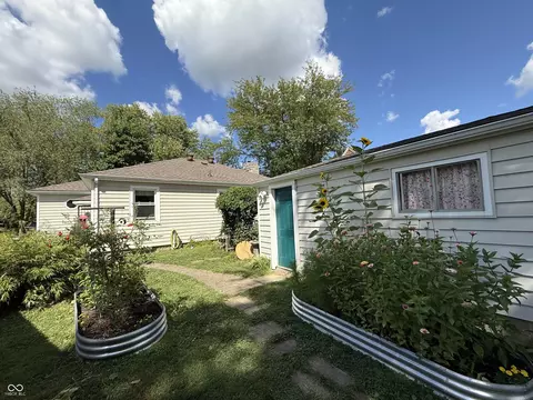 Exterior - 303 Duffey St, Plainfield, IN 46168 photo 14 of 17