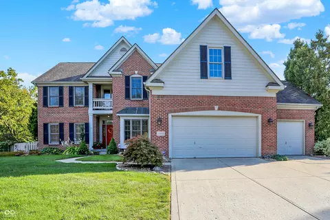 10903 Weston Dr, Carmel, IN 46032