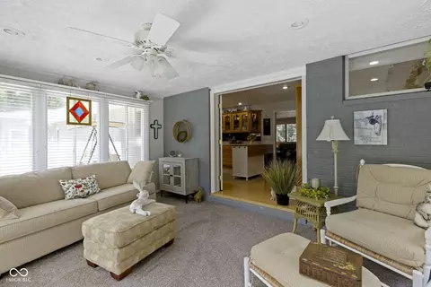 Entry Way - 1206 Doud Dr, Kokomo, IN 46902 photo 5 of 5
