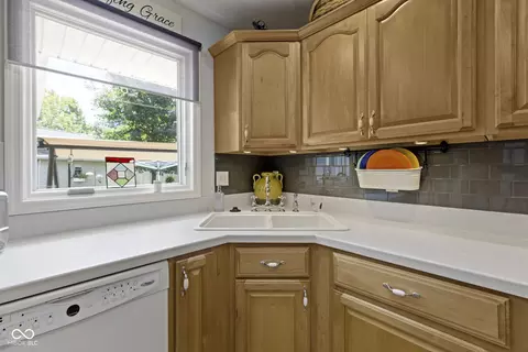 Kitchen - 1206 Doud Dr, Kokomo, IN 46902 photo 2 of 6