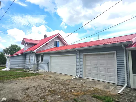 2530 Lincoln St, Anderson, IN 46016