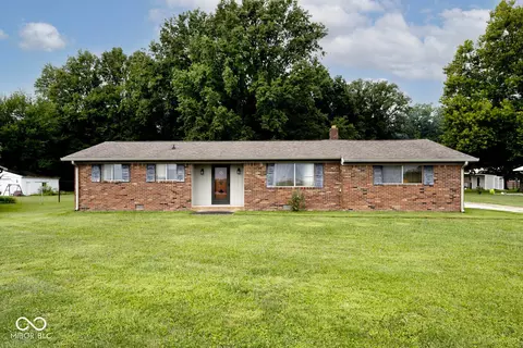 5656 S County Road 600 E, Plainfield, IN 46168