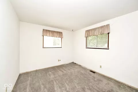 Bedroom - 5656 S County Road 600 E, Plainfield, IN 46168 photo 4 of 5