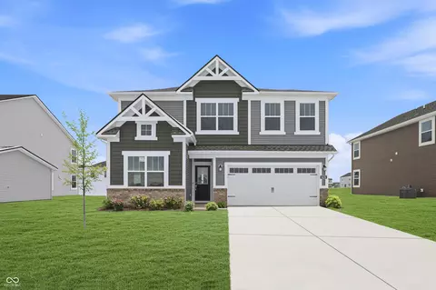 1624 Hemlock Cir, Greenfield, IN 46140