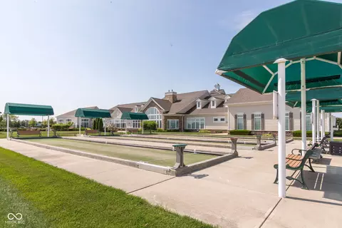 View/Area - 16159 Vintner Dr, Fishers, IN 46037 photo 4 of 7
