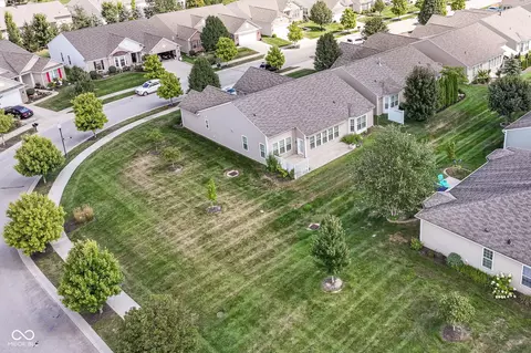 View/Area - 16159 Vintner Dr, Fishers, IN 46037 photo 3 of 7