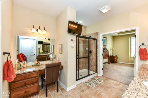 Bath - 16159 Vintner Dr, Fishers, IN 46037 photo 4 of 6