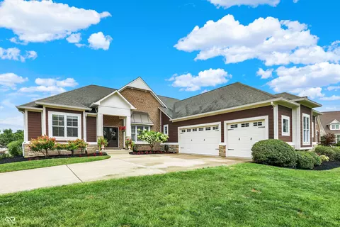 16801 Durmast Oak Dr, Westfield, IN 46074