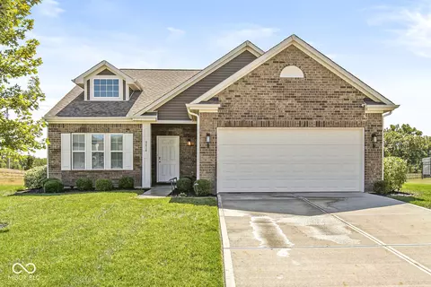 8414 Ambrosia Ln, Pendleton, IN 46064