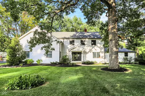 542 Braeside North Dr, Indianapolis, IN 46260