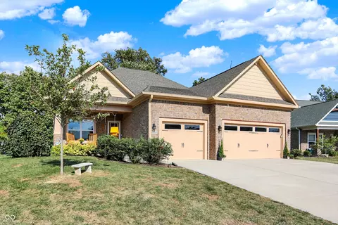 1089 Summerwood Blvd, Greenfield, IN 46140