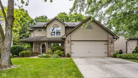 11487 Songbird Ln, Fishers, IN 46038