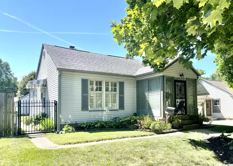 945 Cameron St, Indianapolis, IN 46203