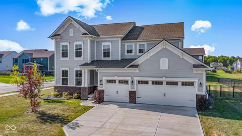 2185 Hengist Dr, Westfield, IN 46074