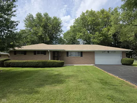 7140 Combs Rd, Indianapolis, IN 46237