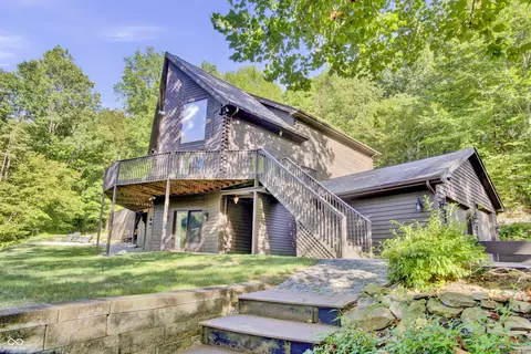 6626 Nicole Dr, Nashville, IN 47448
