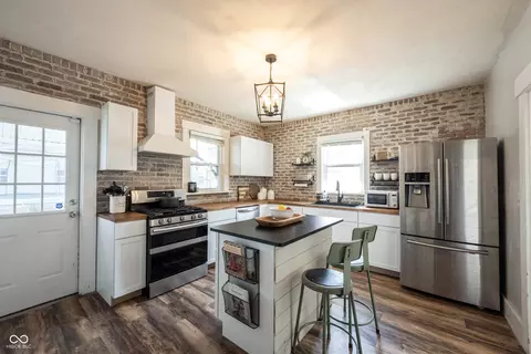 Kitchen - 241 Pearl St, Pendleton, IN 46064 photo 1 of 6