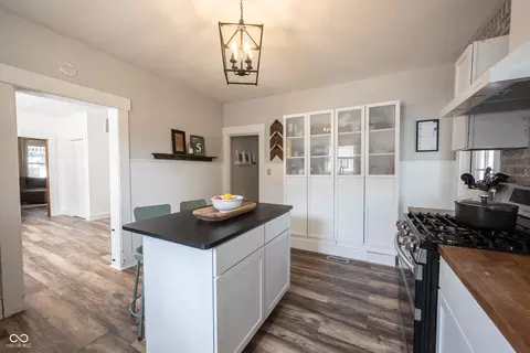 Kitchen - 241 Pearl St, Pendleton, IN 46064 photo 6 of 6